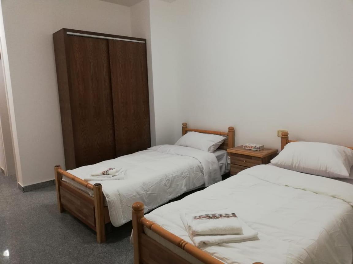 Madaba Camp Resort Extérieur photo